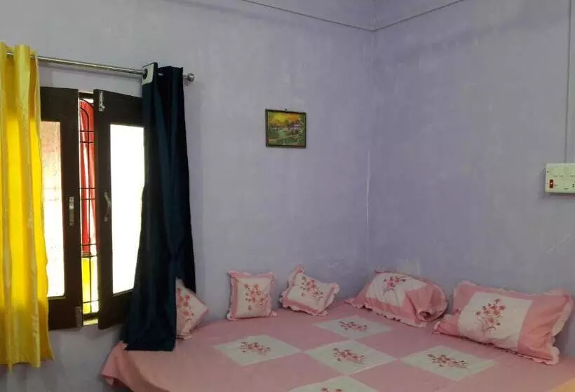 Mother Hostel