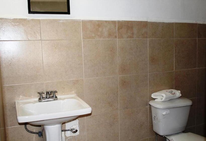 بنسيون El Rincón De Jesusita