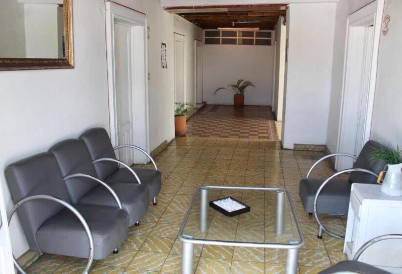 بنسيون El Rincón De Jesusita