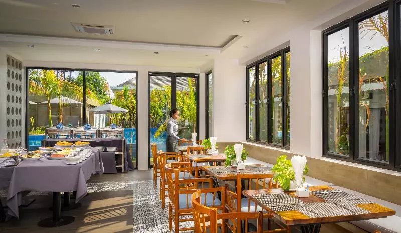 هتل Grand Venus La Residence