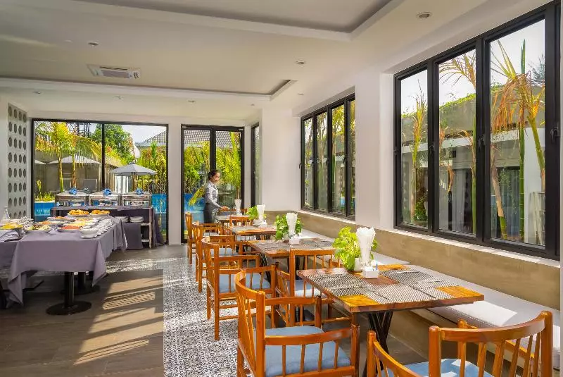 هتل Grand Venus La Residence