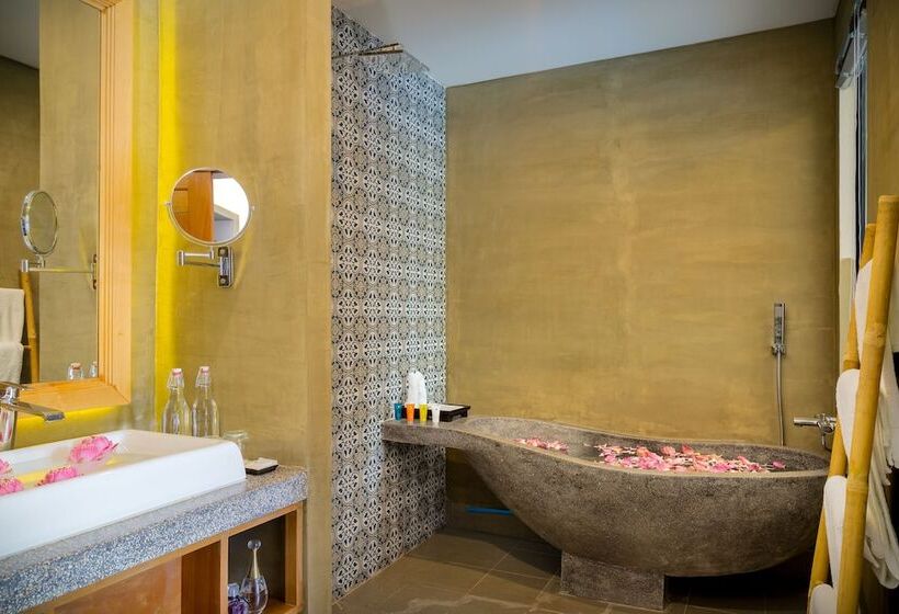 هتل Grand Venus La Residence