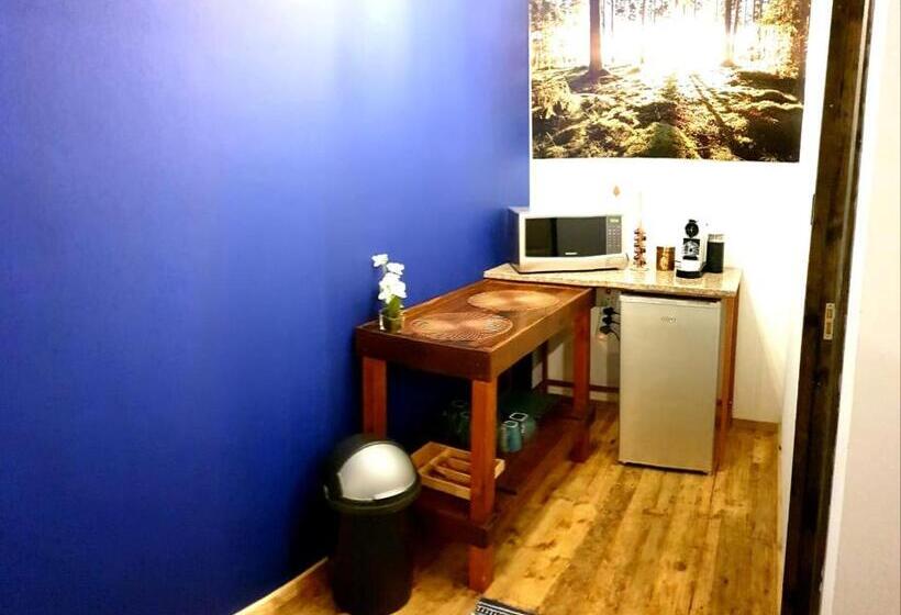 膳宿费 The Elements