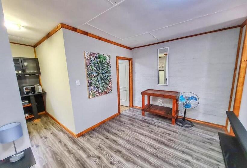 膳宿费 The Elements