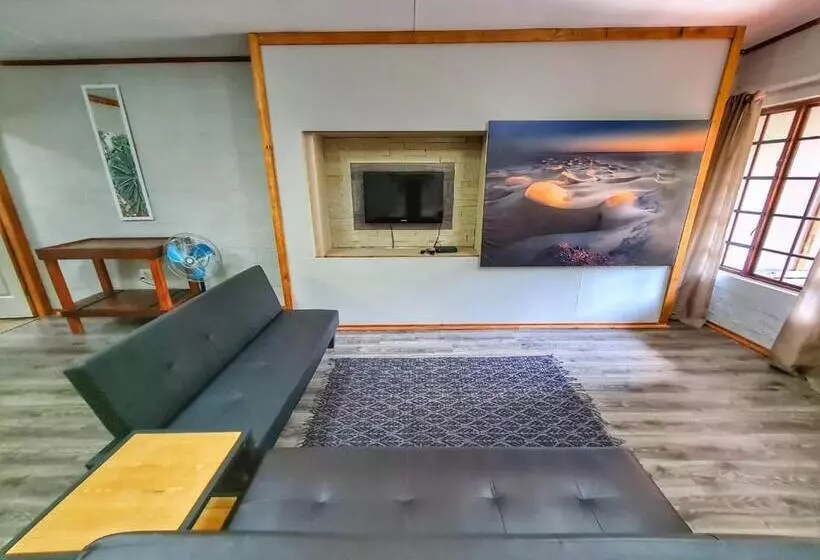 Pension The Elements