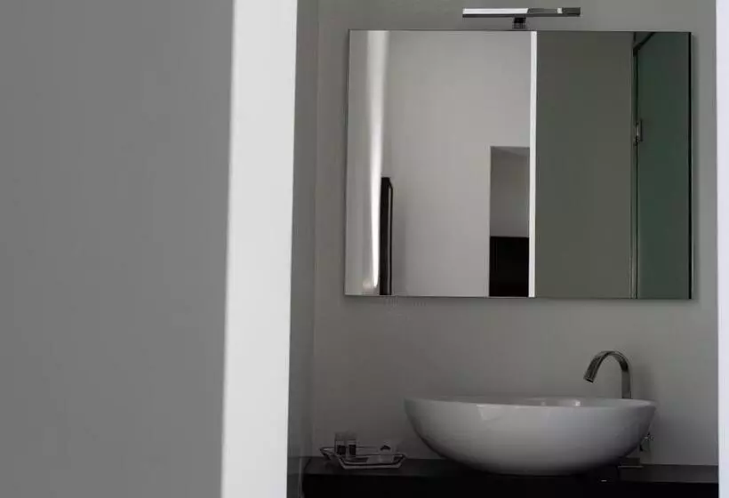 پانسیون White Rooms