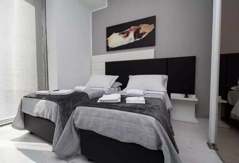 پانسیون White Rooms