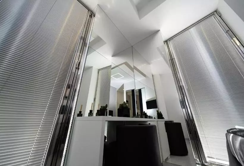 پانسیون White Rooms