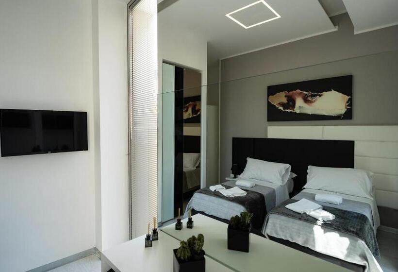 Pensione White Rooms