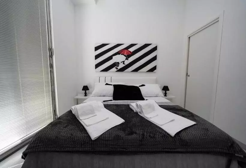 پانسیون White Rooms