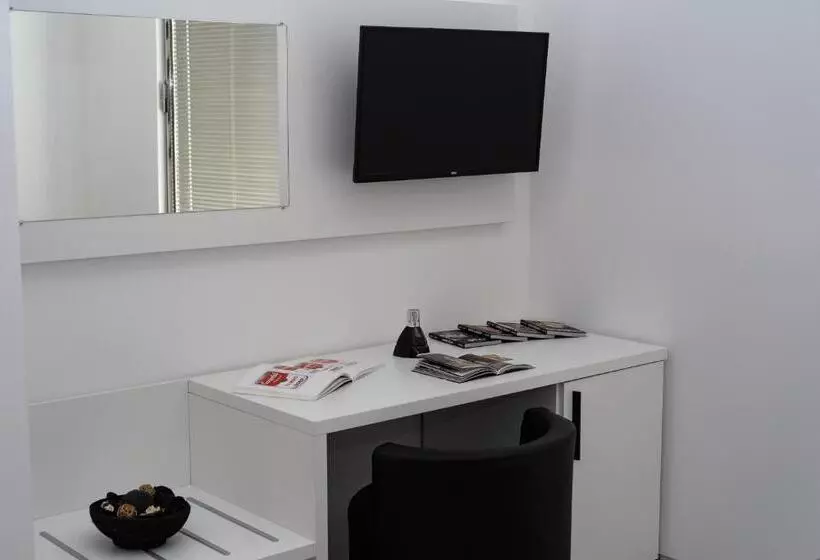 پانسیون White Rooms