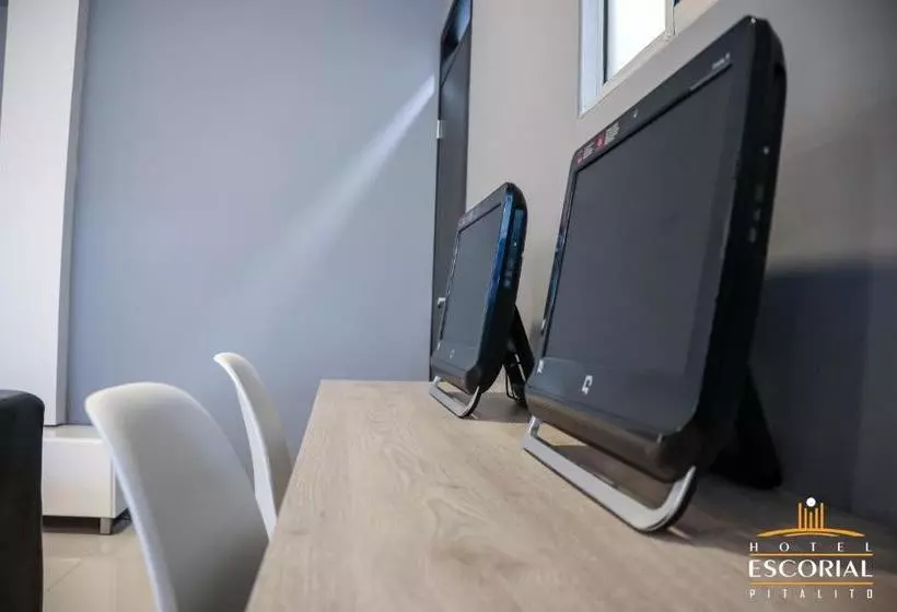 Hotelli Escorial Pitalito