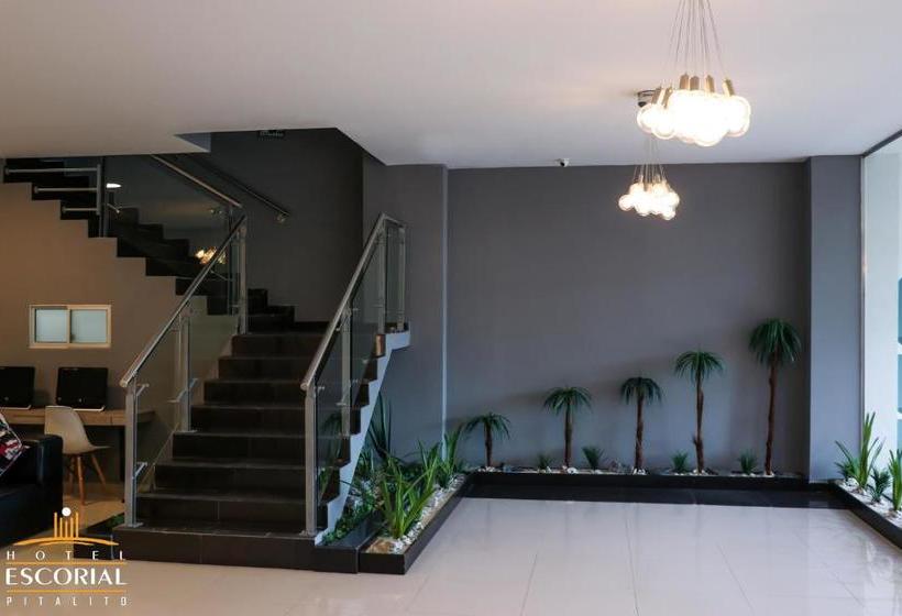 호텔 Escorial Pitalito