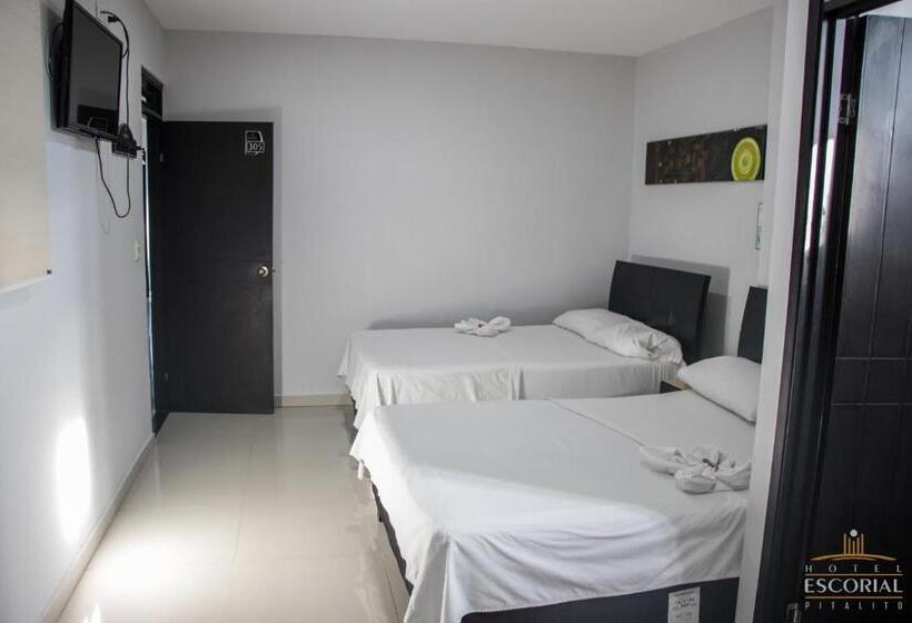 호텔 Escorial Pitalito