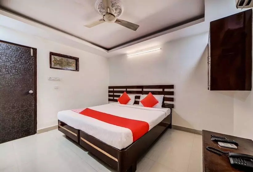 Oyo 33504 Hotel Anamda Inn