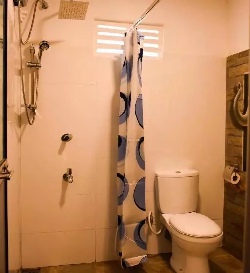 Retkeilymaja Rainforest Holiday Inn