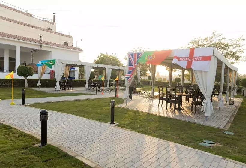 هتل Assiut Cement