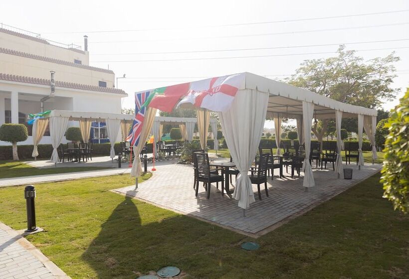 هتل Assiut Cement