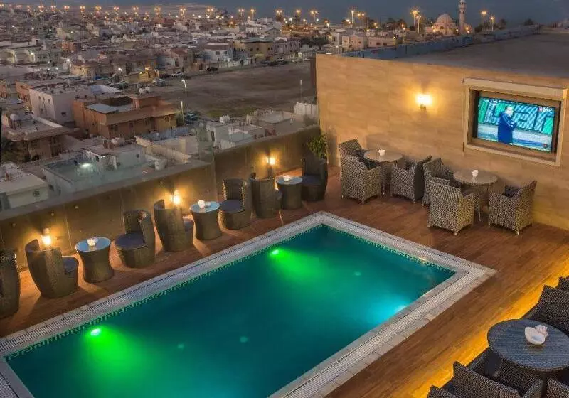 Hotelli Naviti Warwick Dammam