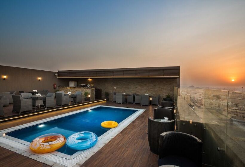 ホテル Naviti Warwick Dammam