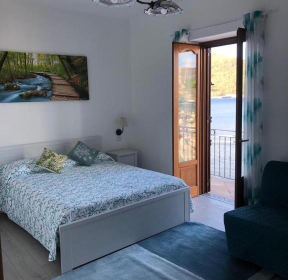 پانسیون Deluxe Lipari Room