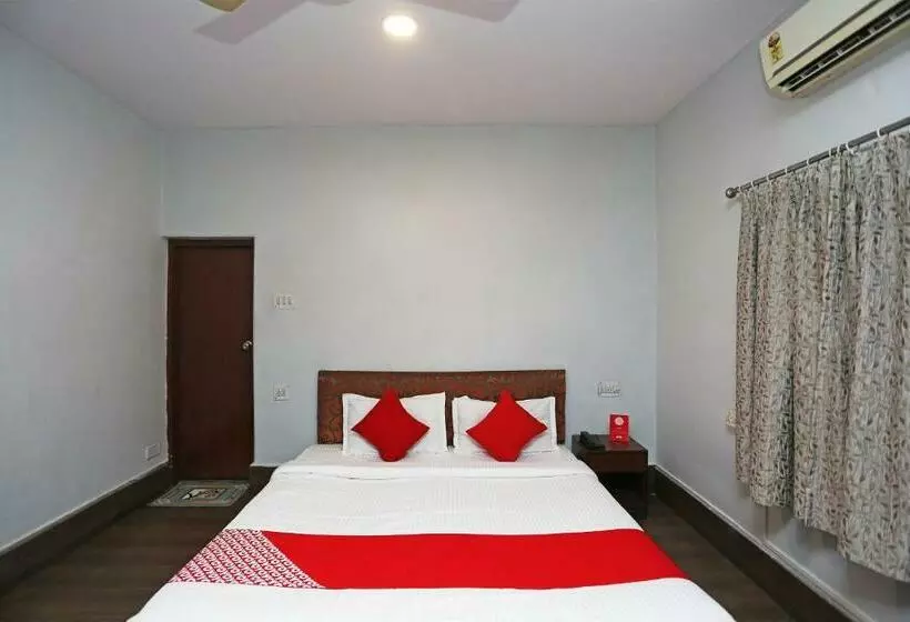 Hotelli Oyo 26626 The Citi Residenci