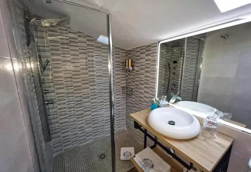ホテル Posada Rural Spa Granja La Tejera De Lozoya