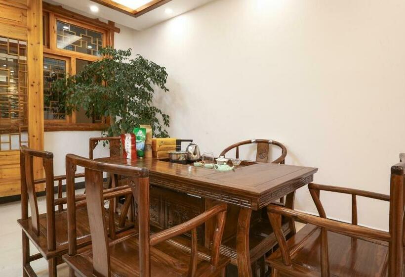 Пансион Easy House