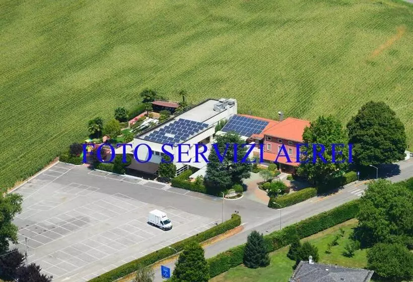 Hotelli Alla Campagna