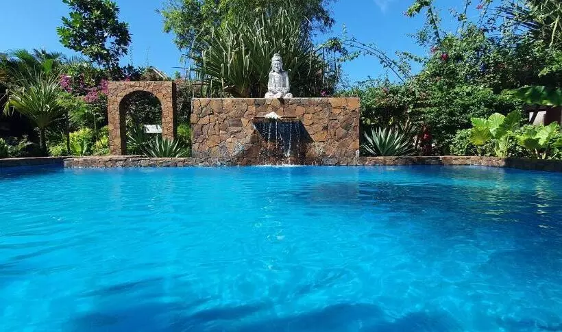 هتل Ecolodge Le Ravoraha