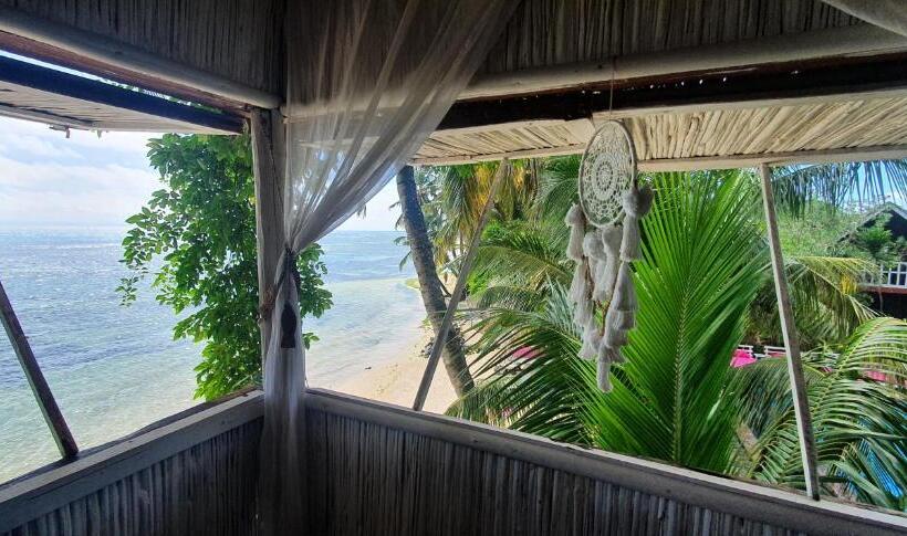 هتل Ecolodge Le Ravoraha