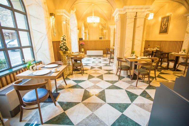 Promenade Hotel Baku