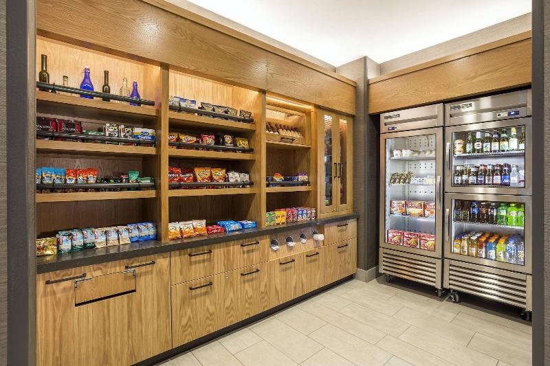 فندق Springhill Suites Madison