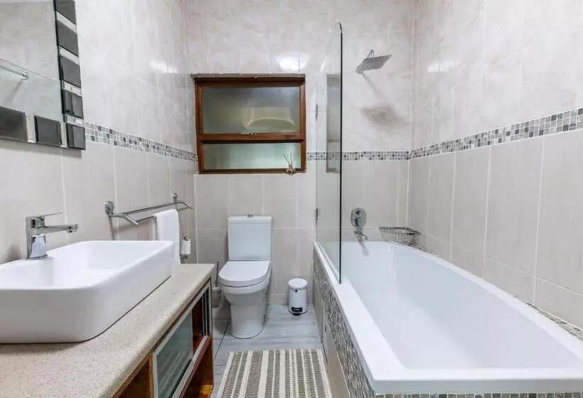 تختخواب و صبحانه Orchid Luxury Boutique Guesthouse