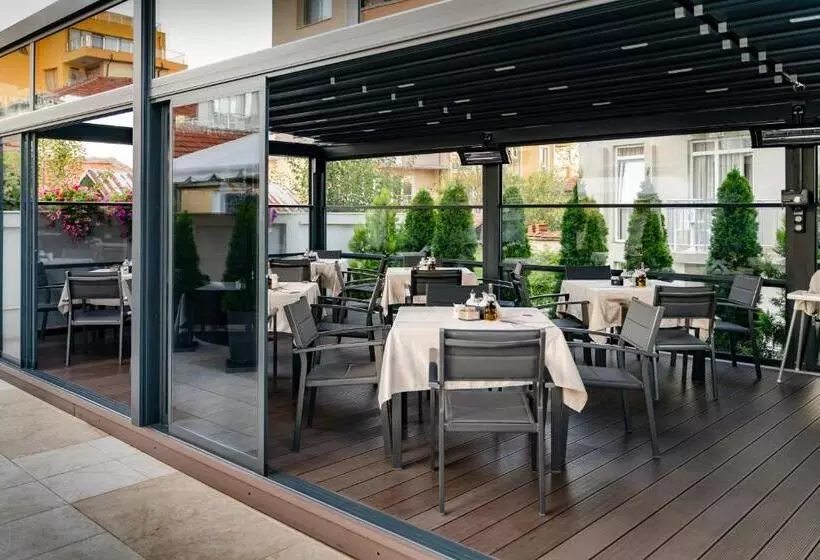 Family Hotel Laxo