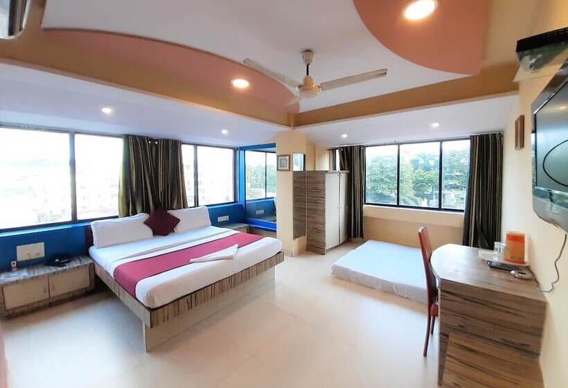 فندق Hexa Executive