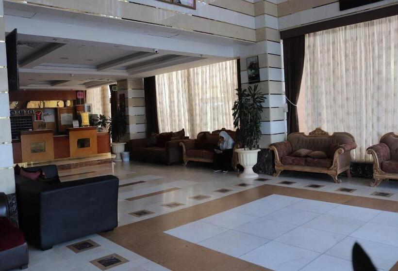 酒店 Karam Taibah Almasi