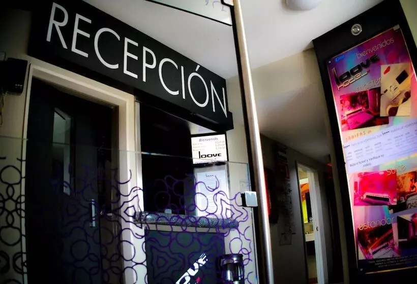 Loove Hotel   Adults Only