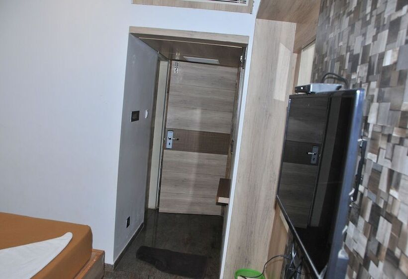 Hotel Sumangali Residency