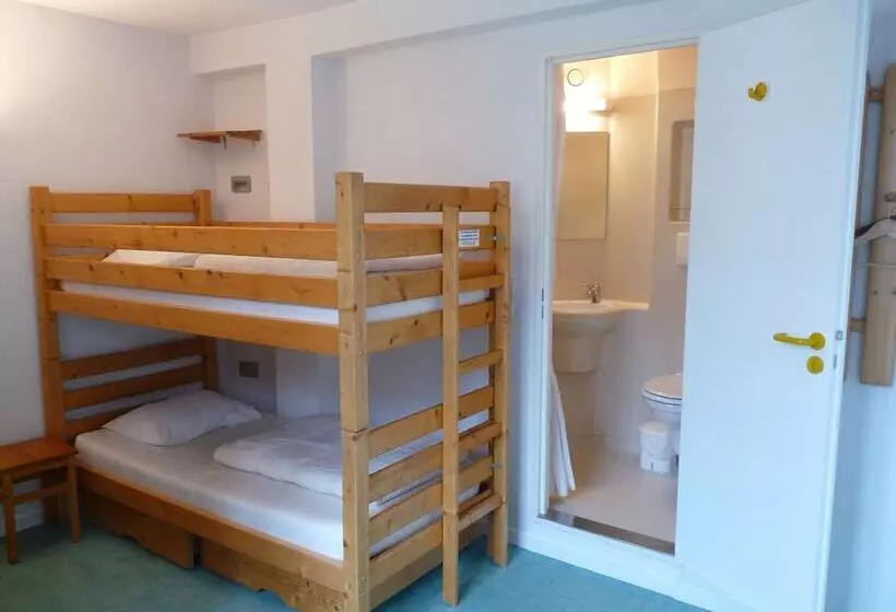 Retkeilymaja Gite L Aiguillette Du Lauzet