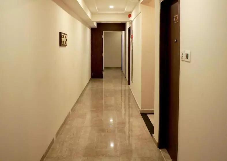 هتل Lords, Fort