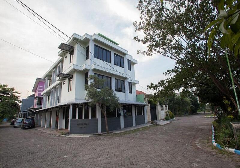 بنسيون Reddoorz Syariah Near Dbl Arena 2