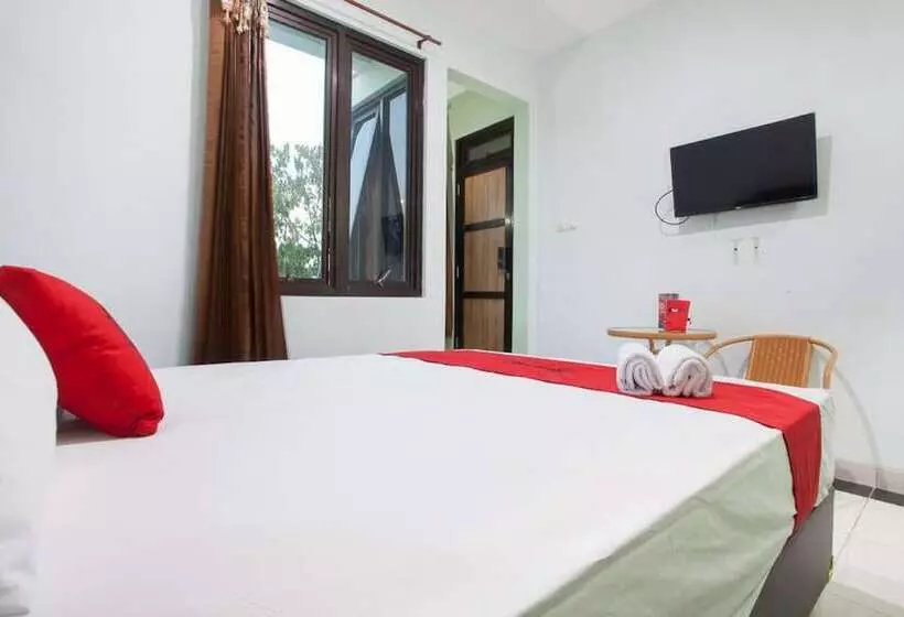 ペンション Reddoorz Syariah Near Dbl Arena 2