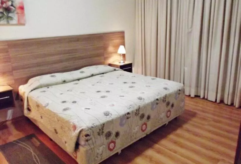 Apart Hotel Acrópolis
