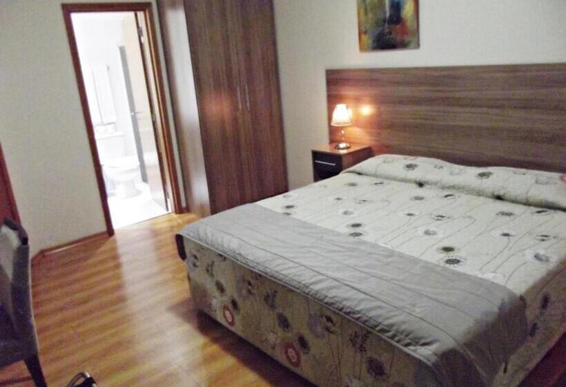 Apart Hotel Acrópolis