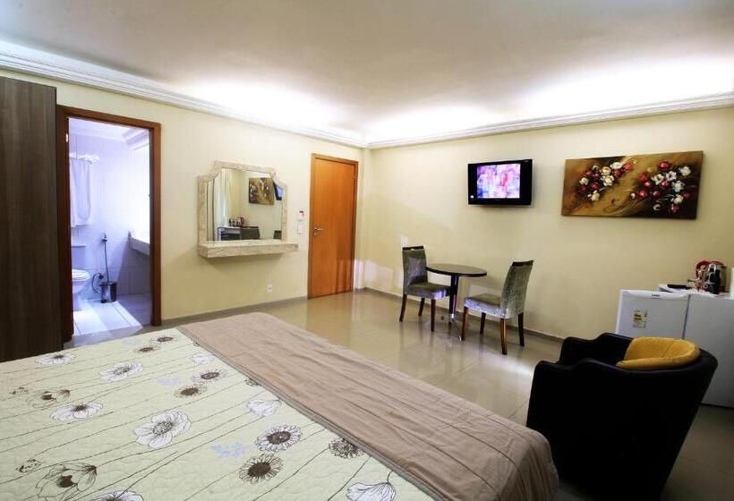 Apart Hotel Acrópolis