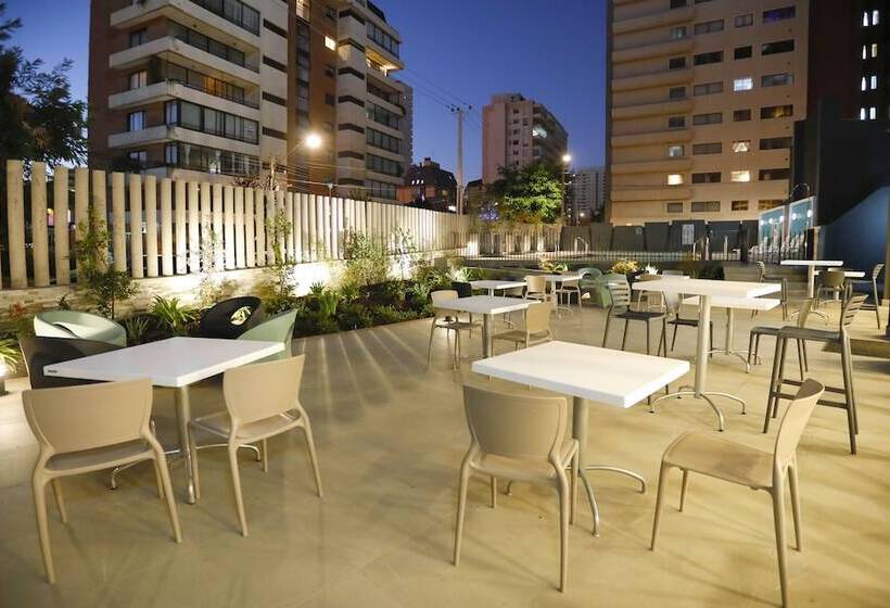 هتل Diego De Almagro Viña Del Mar