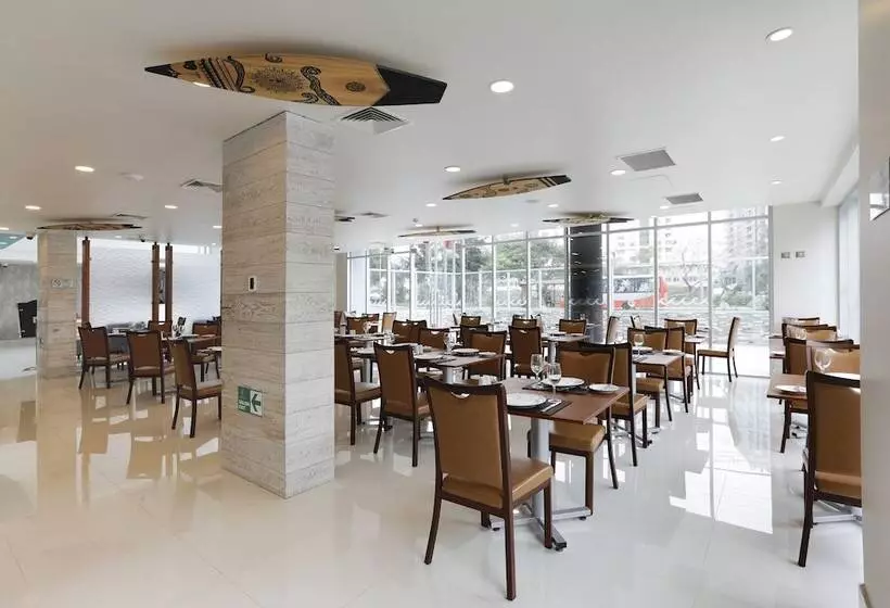 ホテル Diego De Almagro Viña Del Mar