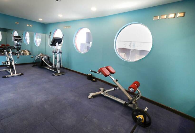 هتل Diego De Almagro Viña Del Mar