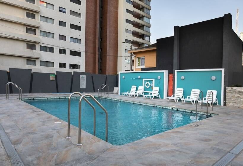 هتل Diego De Almagro Viña Del Mar